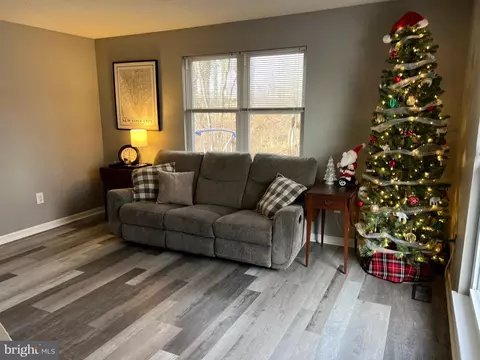 209 Greenhill Ct, Ranson, WV 25438 photo 37