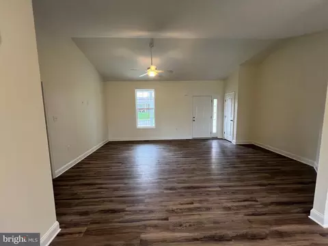 74 Apple Tree Dr, Ranson, WV 25438 photo 7