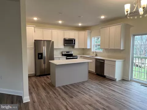 74 Apple Tree Dr, Ranson, WV 25438 photo 13