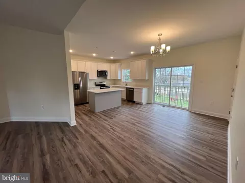 74 Apple Tree Dr, Ranson, WV 25438 photo 12