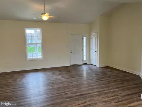 74 Apple Tree Dr, Ranson, WV 25438 photo 5