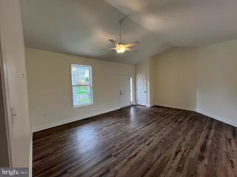 74 Apple Tree Dr, Ranson, WV 25438 photo 11