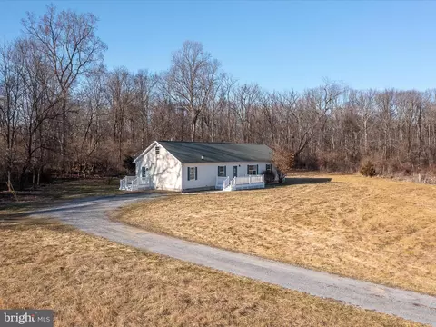 1495 Shirley Rd, Summit Point, WV 25446 photo 4