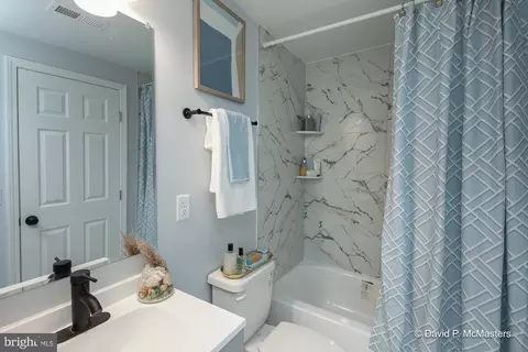 213 E 7th Ave, Ranson, WV 25438 photo 38