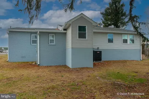 213 E 7th Ave, Ranson, WV 25438 photo 41