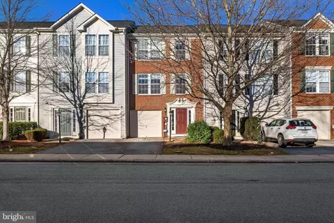 1251 Steed St, Ranson, WV 25438