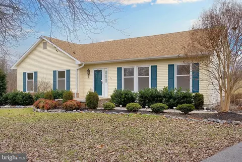 309 Monticello Dr, Charles Town, WV 25414