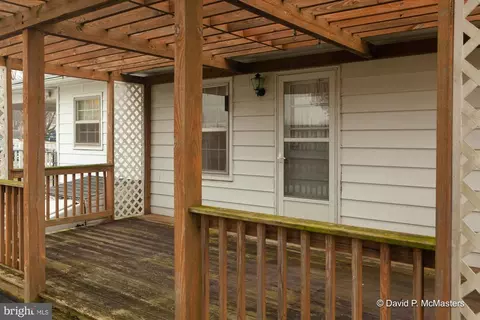 Exterior - 29 Cider Ln, Ranson, WV 25438 photo 6 of 16