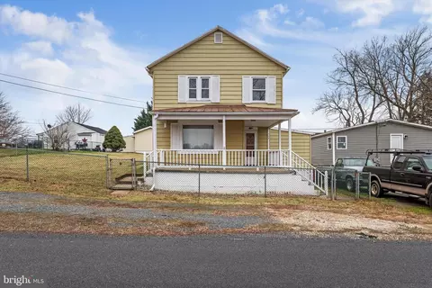 112 E 11th Ave, Ranson, WV 25438 photo 27
