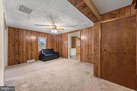112 E 11th Ave, Ranson, WV 25438 photo 11