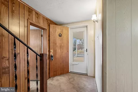 112 E 11th Ave, Ranson, WV 25438 photo 4