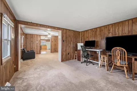 112 E 11th Ave, Ranson, WV 25438 photo 13