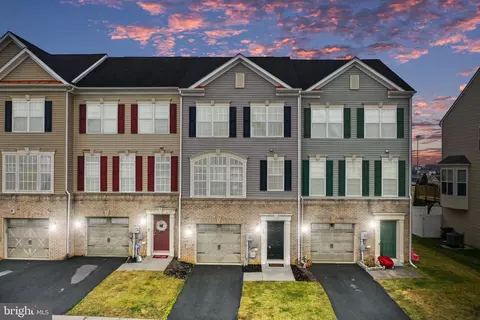 15 Union Ridge Dr, Charles Town, WV 25414