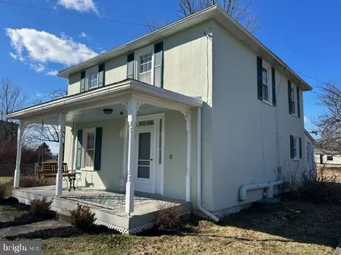 Exterior - 290 Virginia Ave, Summit Point, WV 25446 photo 3 of 22