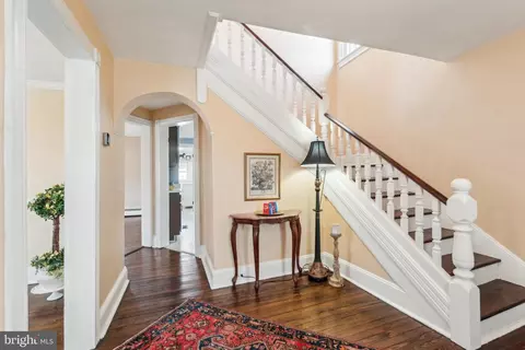 Entry Way - 290 Virginia Ave, Summit Point, WV 25446 photo 2 of 7