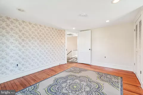 Living - 290 Virginia Ave, Summit Point, WV 25446 photo 7 of 7