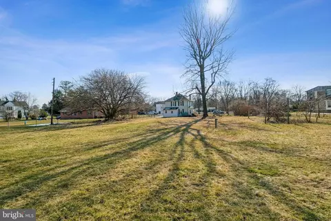 View/Area - 290 Virginia Ave, Summit Point, WV 25446 photo 2 of 6