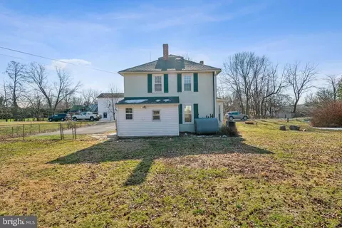 Exterior - 290 Virginia Ave, Summit Point, WV 25446 photo 13 of 22