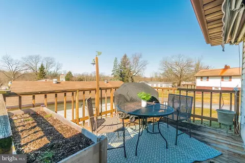 Exterior - 108 Ruby St, Shenandoah Junction, WV 25442 photo 7 of 16