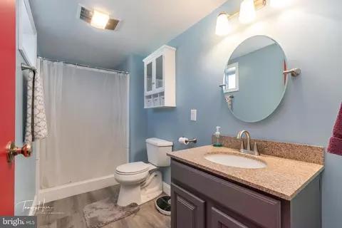 Bath - 108 Ruby St, Shenandoah Junction, WV 25442 photo 4 of 4
