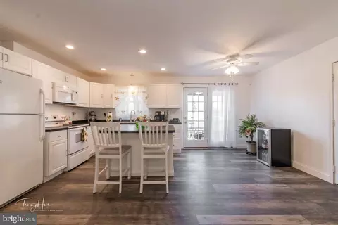 Kitchen - 108 Ruby St, Shenandoah Junction, WV 25442 photo 1 of 5