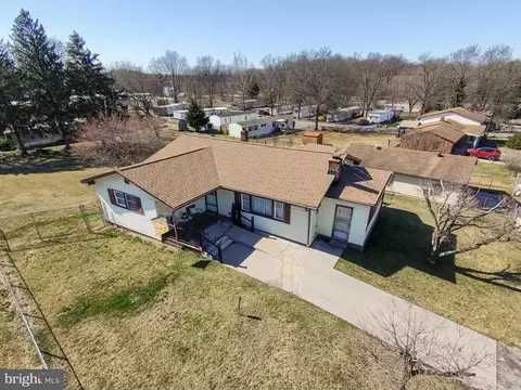 View/Area - 108 Ruby St, Shenandoah Junction, WV 25442 photo 1 of 1