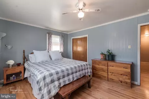 Bedroom - 108 Ruby St, Shenandoah Junction, WV 25442 photo 3 of 8