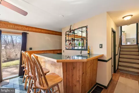 Dining - 137 Briar Run Dr, Ranson, WV 25438 photo 2 of 5