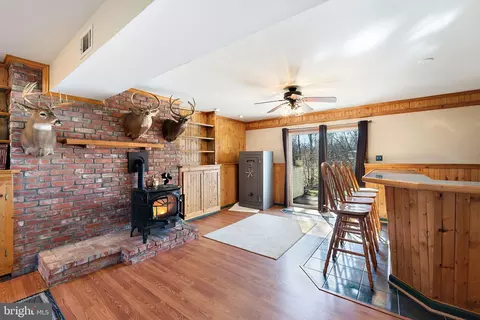 Dining - 137 Briar Run Dr, Ranson, WV 25438 photo 5 of 5