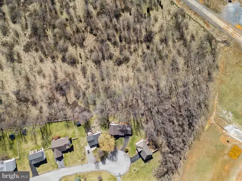 View/Area - 137 Briar Run Dr, Ranson, WV 25438 photo 2 of 5