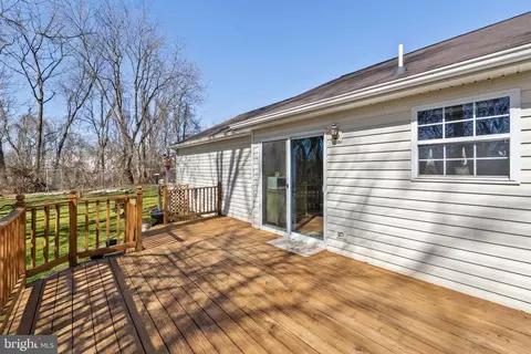 Exterior - 137 Briar Run Dr, Ranson, WV 25438 photo 10 of 13