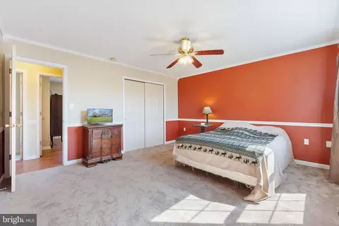 Bedroom - 137 Briar Run Dr, Ranson, WV 25438 photo 2 of 8