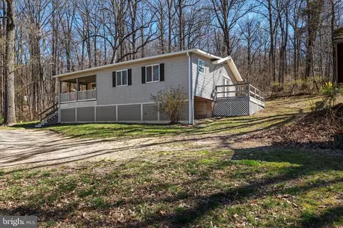 144 Muskrat Run, Harpers Ferry, WV 25425