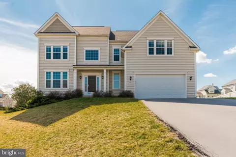 684 Chickamauga Dr, Harpers Ferry, WV 25425
