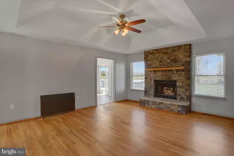 Living - 67 Leetown Rd, Summit Point, WV 25446 photo 2 of 3
