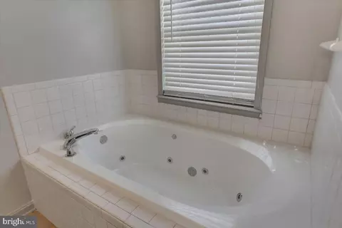 Bath - 67 Leetown Rd, Summit Point, WV 25446 photo 4 of 5