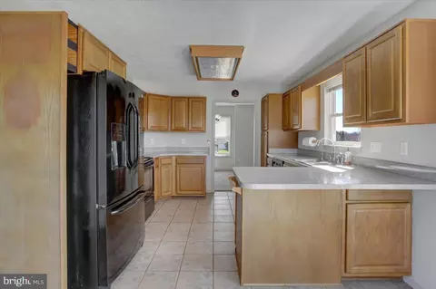 Kitchen - 67 Leetown Rd, Summit Point, WV 25446 photo 3 of 4