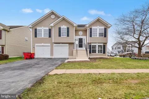145 Ranson Estates Cir, Ranson, WV 25438