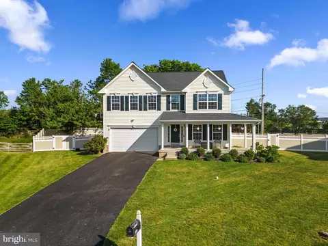 55 Powder River Ct, Harpers Ferry, WV 25425
