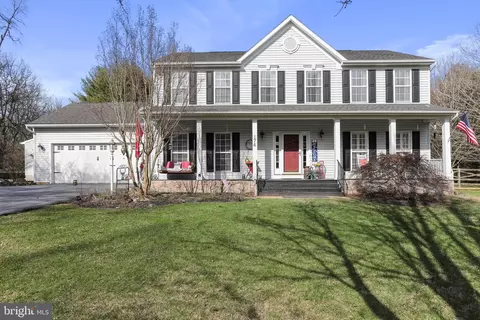 174 Snake Creek Ct, Charles Town, WV 25414