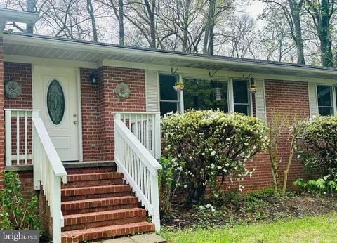 575 Whitmer Rd, Shenandoah Junction, WV 25442
