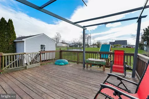 Exterior - 56 Stark Rd, Ranson, WV 25438 photo 6 of 8