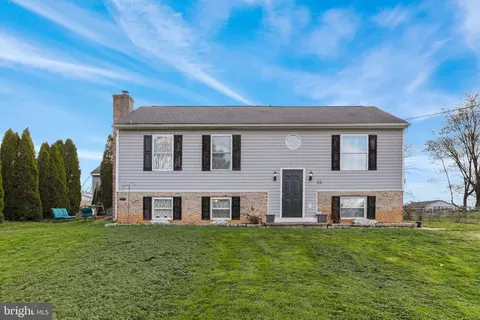 Exterior - 56 Stark Rd, Ranson, WV 25438 photo 8 of 8