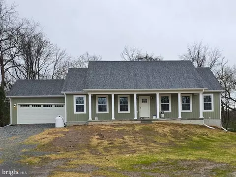 64 Berwick Ct, Charles Town, WV 25414