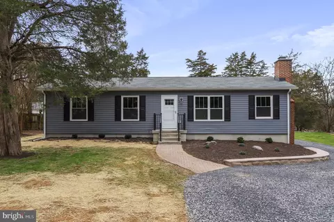 797 Harry Shirley Rd, Kearneysville, WV 25430
