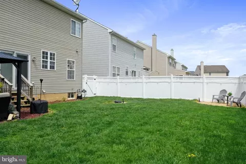 Exterior - 76 Watercourse Dr, Ranson, WV 25438 photo 16 of 16