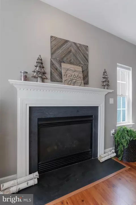 Living - 76 Watercourse Dr, Ranson, WV 25438 photo 4 of 6
