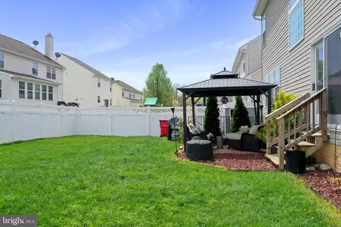 Exterior - 76 Watercourse Dr, Ranson, WV 25438 photo 15 of 16