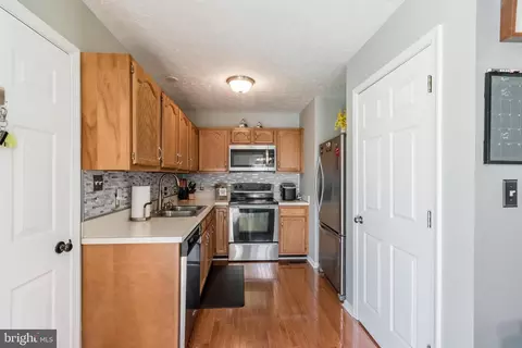Kitchen - 76 Cottontail Dr, Ranson, WV 25438 photo 2 of 3