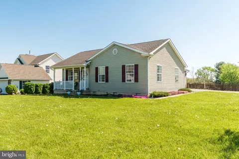 Exterior - 76 Cottontail Dr, Ranson, WV 25438 photo 18 of 18
